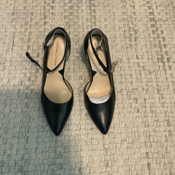 Heels - Picture 2 of 9